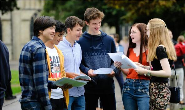 今年的IB成績認(rèn)可度會打折嗎？來看看她是怎么說的！